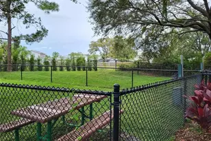 4107 Chatham Oak Ct, Tampa, FL 33624 - Photo 21