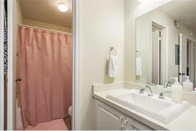 4107 Chatham Oak Court #313, Tampa, FL 33624 - Photo 11
