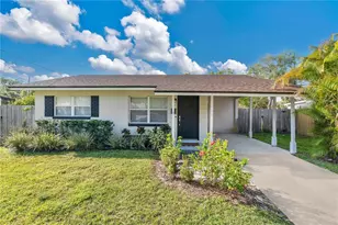 1408 Shady Ln Dr, Orlando, FL 32804 - Photo 1