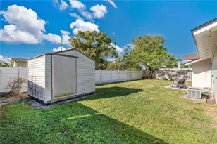 1408 Shady Ln Dr, Orlando, FL 32804 - Photo 23