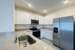 17043 Oval Rum Dr, Wimauma, FL 33598 - Photo 15