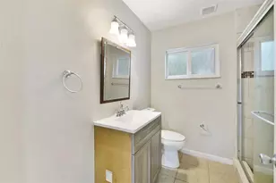 2331 W Oak St, Kissimmee, FL 34741 - Photo 15