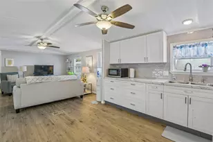 3204 Pond Hollow St, Wesley Chapel, FL 33543 - Photo 7