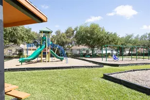 1819 Latelia Ct, Trinity, FL 34655 - Photo 35