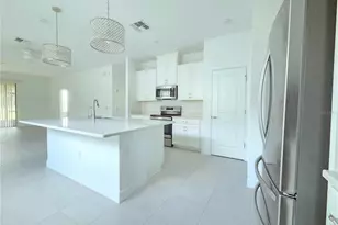 2182 Palm Tree Dr, Poinciana, FL 34759 - Photo 7