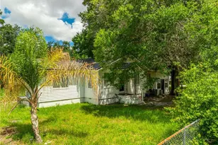 2536 Magnolia Ave, Sanford, FL 32773 - Photo 17