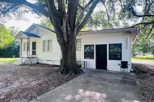 2536 Magnolia Ave, Sanford, FL 32773 - Photo 3