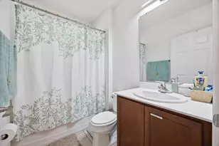 3848 Carrick Bend Dr, Kissimmee, FL 34746 - Photo 7
