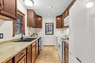 4340 Aqua Vista Drive #A, Orlando, FL 32839 - Photo 3