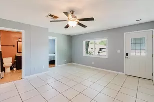 2009 Peppertree Ct, Oldsmar, FL 34677 - Photo 49