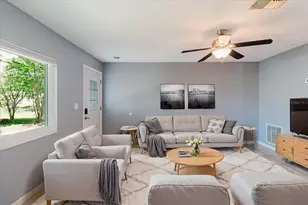 2009 Peppertree Ct, Oldsmar, FL 34677 - Photo 7
