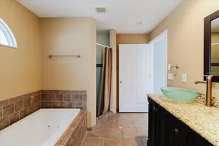 2009 Peppertree Ct, Oldsmar, FL 34677 - Photo 33