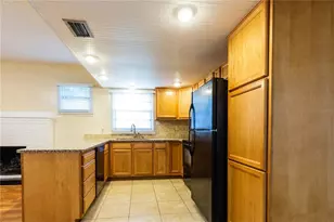 1425 Pinecrest Pl, Orlando, FL 32803 - Photo 9