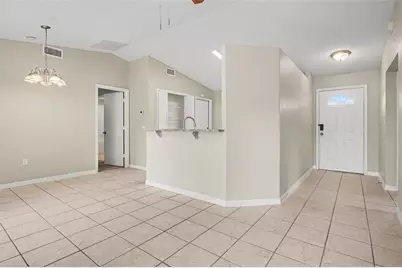526 N Finch Court, Kissimmee, FL 34759 - Photo 3