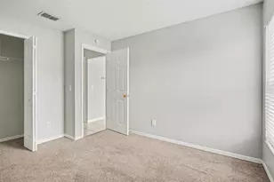 5626 S Loma Vista Ct, Davenport, FL 33896 - Photo 13