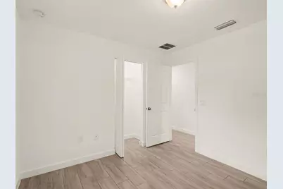 810 21st Street E, Bradenton, FL 34208 - Photo 11