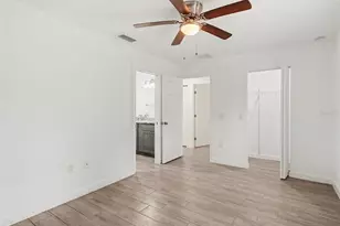 810 21st St E, Bradenton, FL 34208 - Photo 9