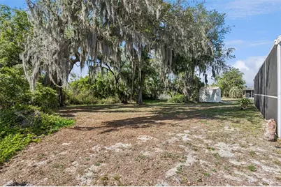 35401 Willow Circle, Fruitland Park, FL 34731 - Photo 41