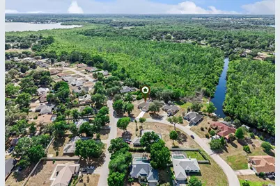 35401 Willow Circle, Fruitland Park, FL 34731 - Photo 9