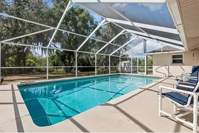 35401 Willow Circle, Fruitland Park, FL 34731 - Photo 7