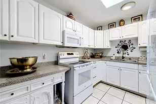 2705 Arc Dr, Orlando, FL 32826 - Photo 7