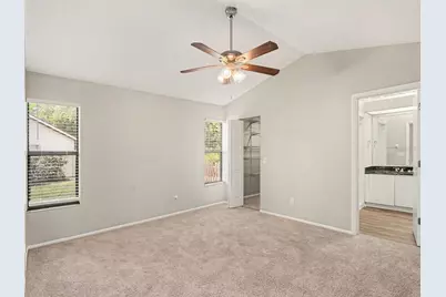 8211 Country Oaks Court, Sarasota, FL 34243 - Photo 5