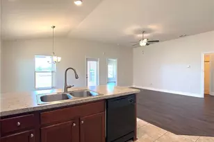 1378 Legatto Loop, Dundee, FL 33838 - Photo 11