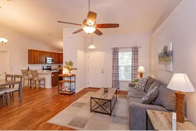573 Charles Avenue, Orange City, FL 32763 - Photo 7