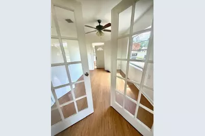 1607 Crestwood Drive, Orlando, FL 32804 - Photo 9