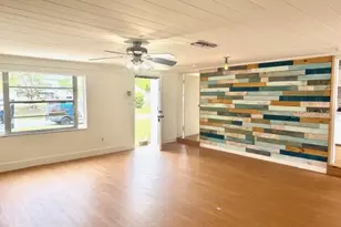 1607 Crestwood Dr, Orlando, FL 32804 - Photo 3