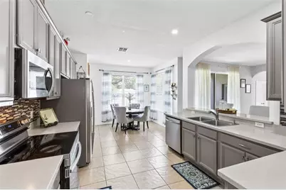 529 Cortona Drive, Orlando, FL 32828 - Photo 9