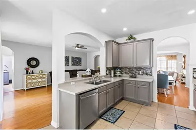 529 Cortona Drive, Orlando, FL 32828 - Photo 11