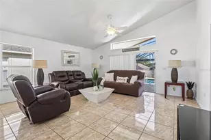 753 Casterton Cir, Davenport, FL 33897 - Photo 3