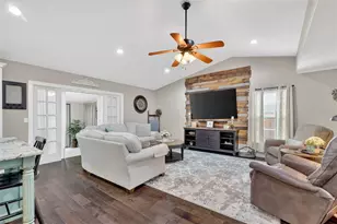 3055 Suwannee Ct, Apopka, FL 32703 - Photo 11