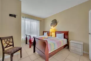 2737 Lido Key Dr, Kissimmee, FL 34747 - Photo 11