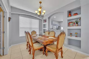 2737 Lido Key Dr, Kissimmee, FL 34747 - Photo 9