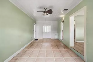 2515 Laura Pl, Orlando, FL 32803 - Photo 11