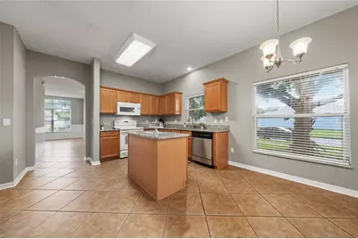 9724 Myrtle Creek Lane, Orlando, FL 32832 - Photo 13
