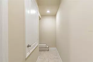 8278 Procida Isle Ln, Windermere, FL 34786 - Photo 13