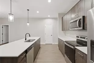 1833 Jayhawk Ct NW, Palm Bay, FL 32907 - Photo 19