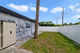 4521 Edgewater Dr, Orlando, FL 32804 - Photo 17