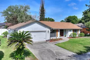 932 Yellow Rose Dr, Orlando, FL 32818 - Photo 3