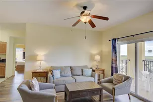 8101 Resort Village Dr, Orlando, FL 32821 - Photo 3