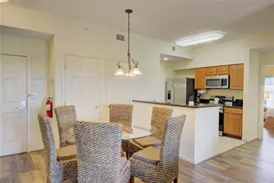 8101 Resort Village Dr, Orlando, FL 32821 - Photo 7