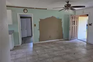 2712 E 99th Ave, Tampa, FL 33612 - Photo 7