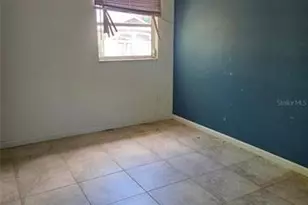 2712 E 99th Ave, Tampa, FL 33612 - Photo 5