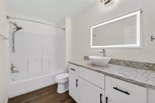 5467 Vineland Rd, Orlando, FL 32811 - Photo 21