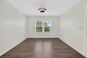 5467 Vineland Rd, Orlando, FL 32811 - Photo 29