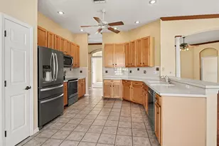 4940 Thames Ln, Sarasota, FL 34238 - Photo 7