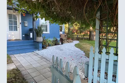 701 14th Street N, Saint Petersburg, FL 33705 - Photo 3